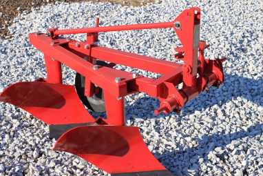 Плуг Wirax Ogrodnik U018/1 (2х корпусный)